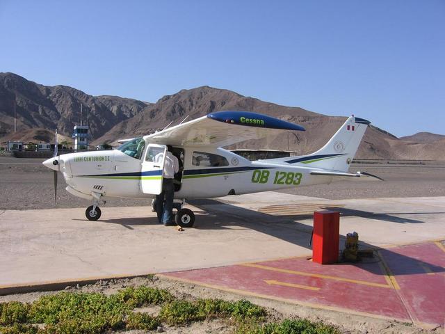 Flugzeug für den Flug über die Nazca-Linien